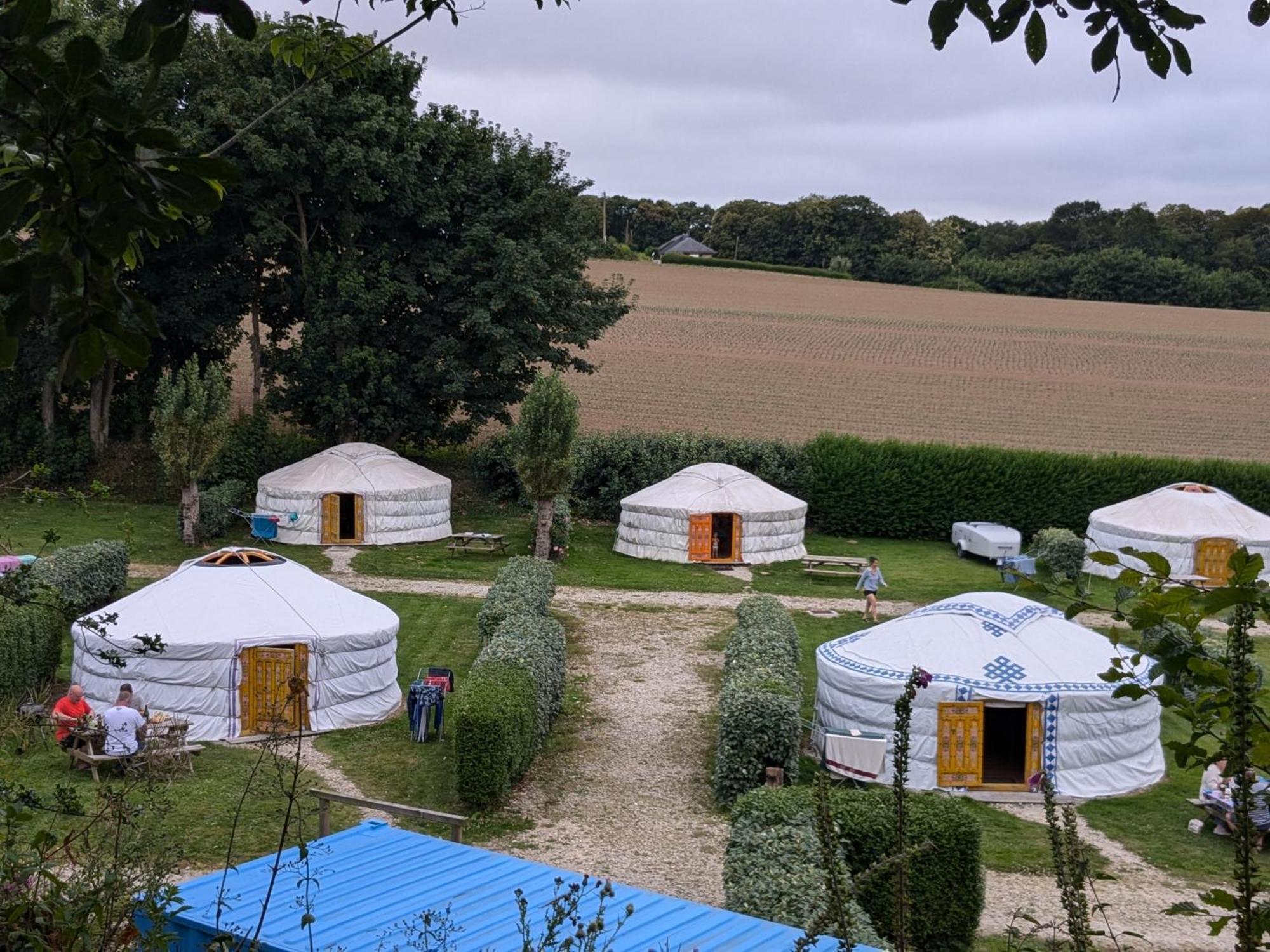 Camping Kerlaudy Mer Et Yourtes Plouénan Exterior foto