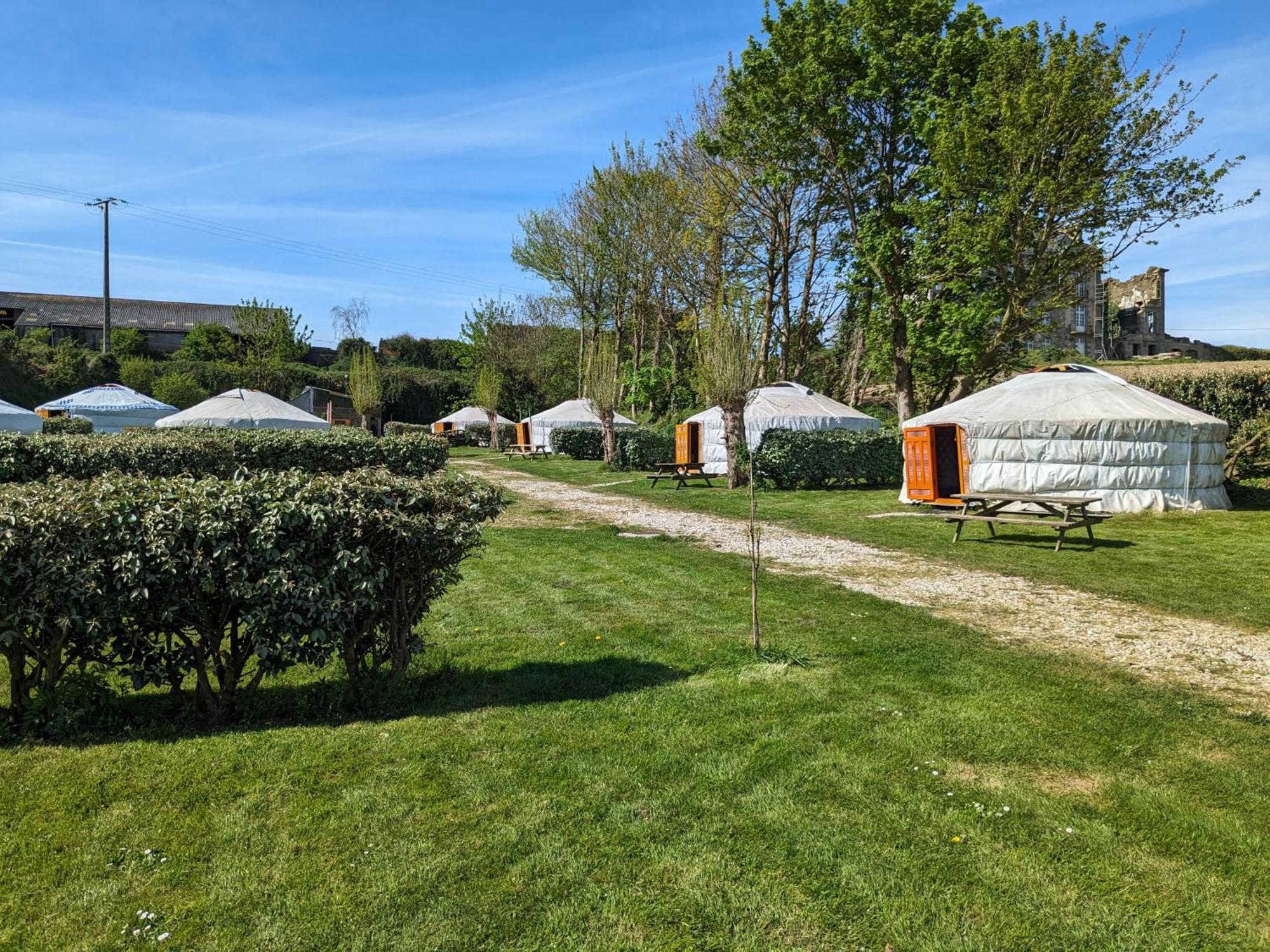 Camping Kerlaudy Mer Et Yourtes Plouénan Exterior foto